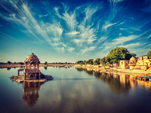 Top 10 Must-Visit Destinations in India 2024